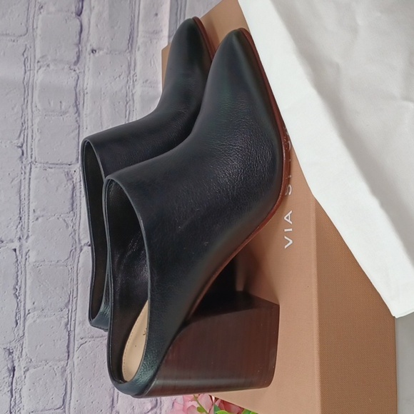Via Spiga Ella Slip on Bootie/Mule NIB - Picture 5 of 10